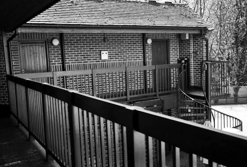 The Bird In Hand Maidenhead Exteriér fotografie